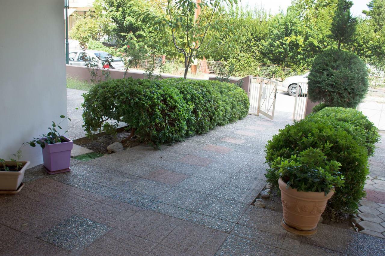 Cozy Maisonette Kamena Vourla Luaran gambar