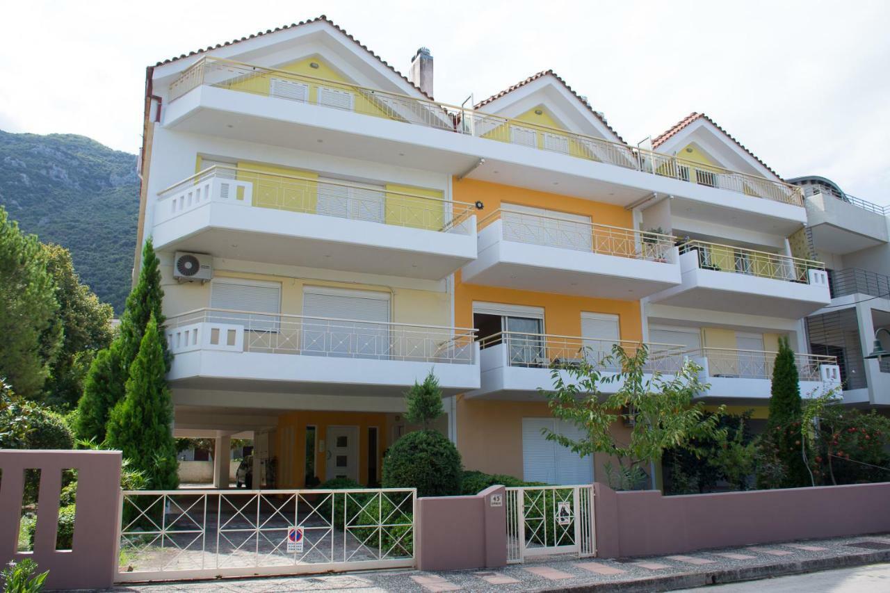 Cozy Maisonette Kamena Vourla Luaran gambar