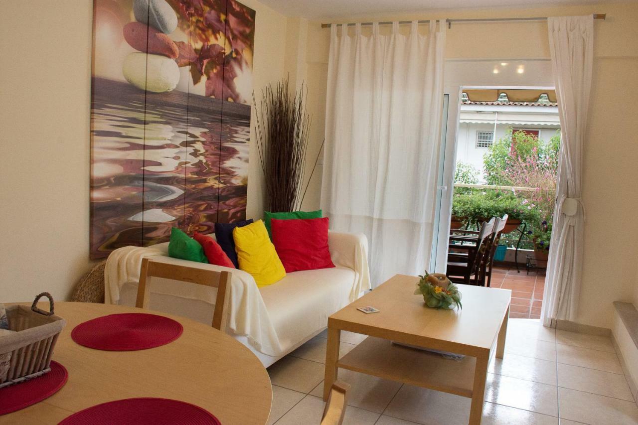 Cozy Maisonette Kamena Vourla Luaran gambar