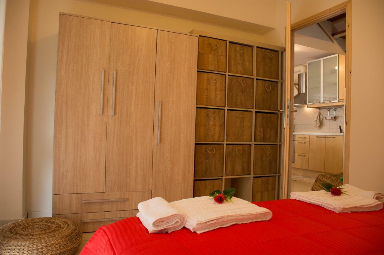 Cozy Maisonette Kamena Vourla Luaran gambar