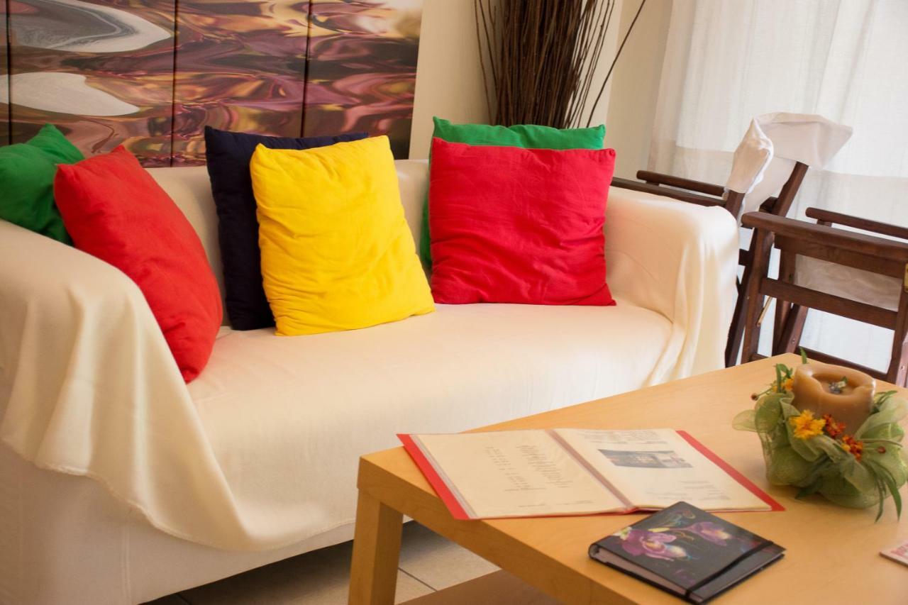 Cozy Maisonette Kamena Vourla Luaran gambar